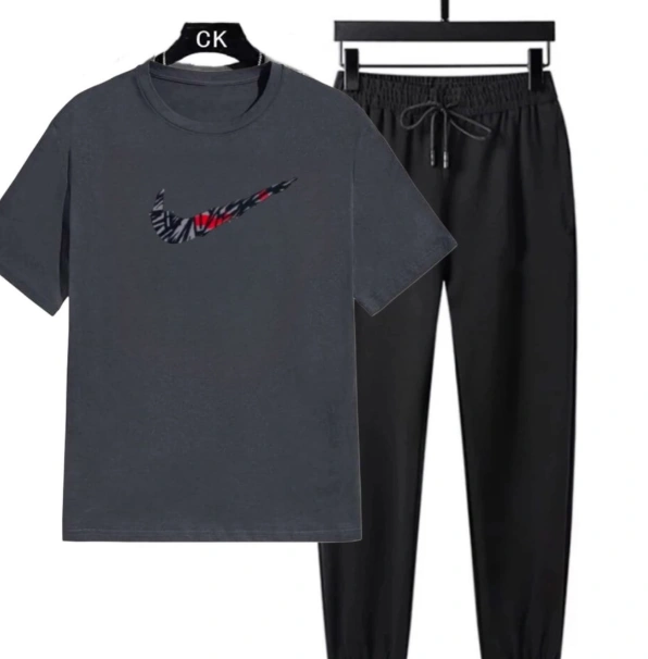 Костюм мужской 44769