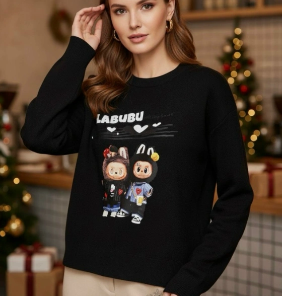 Свитер женский