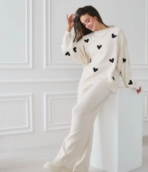 Костюм женский