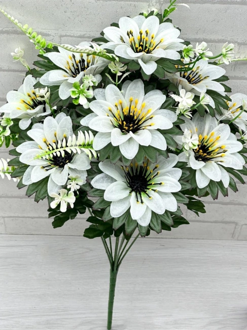 Искусственные цветы, упаковка 15 штук