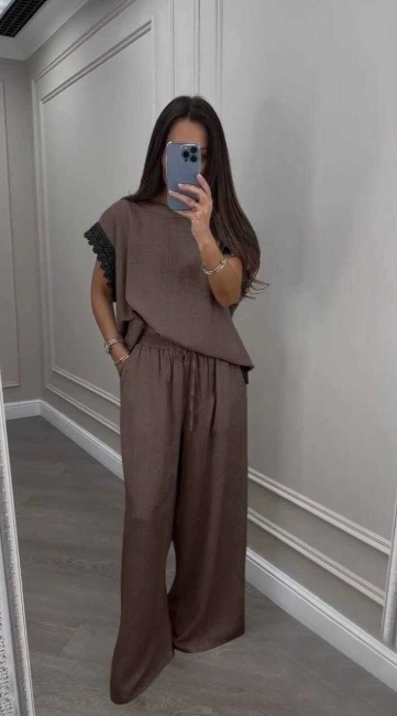 Костюм женский