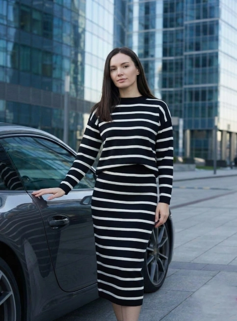 Костюм женский