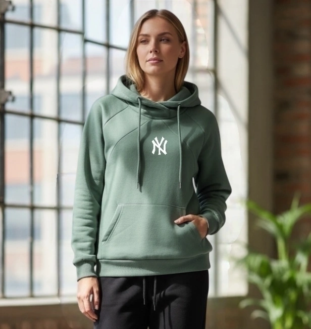 Кофта теплая женская