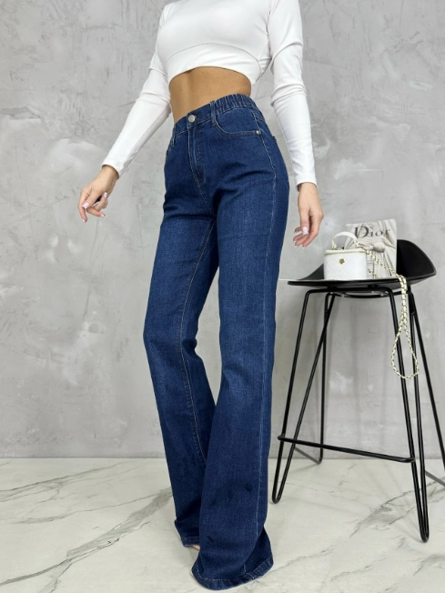 Джинсы женские