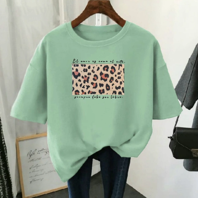 Футболка женская