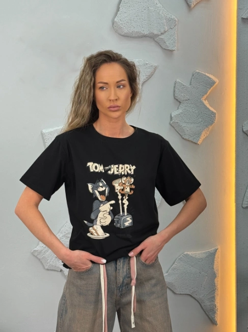 Футболка женская