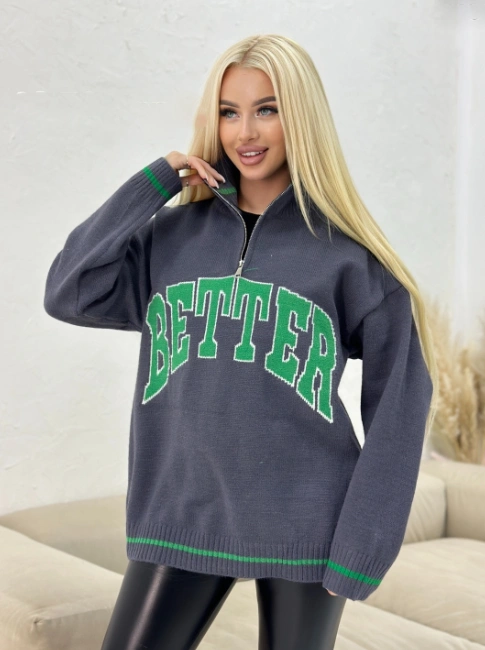 Свитер женский