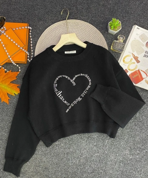 Свитер женский