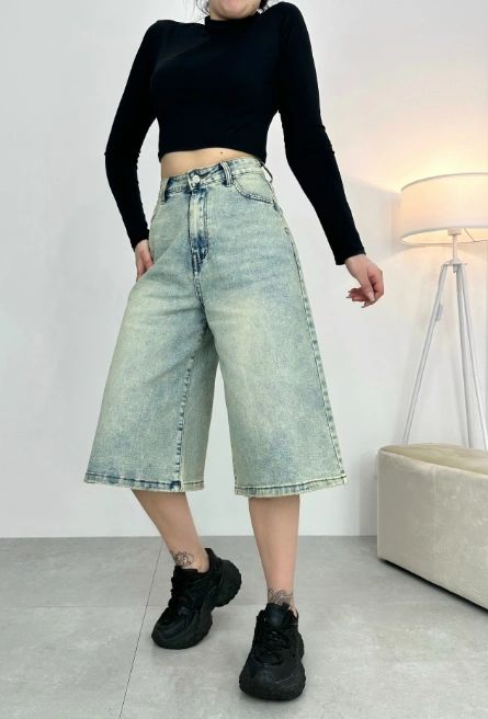 Шорты женские