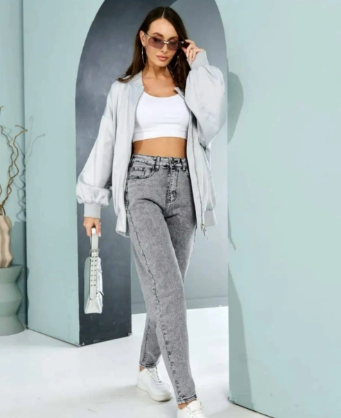 Джинсы женские