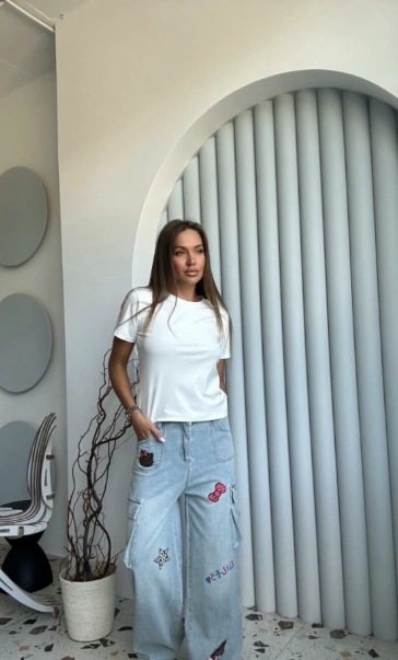 Джинсы женские